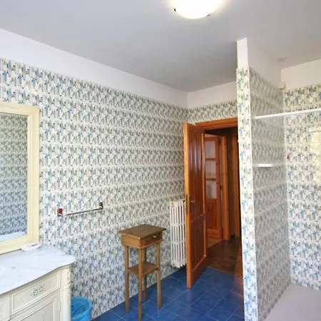 شقة Perugia Sleeps 7 Air Con *